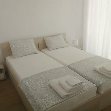 Sunny View Central Apartment *